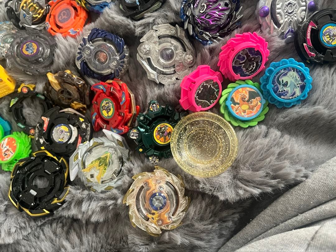 値下げ◎　希少　激レア　ベイブレードバースト　まとめ売り　ポケモン