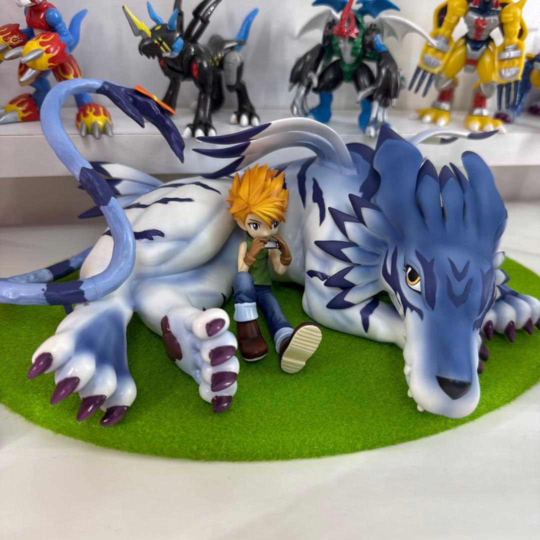 デジモンアドベンチャー　ガルルモン&石田ヤマト　g.e.m フィギュア