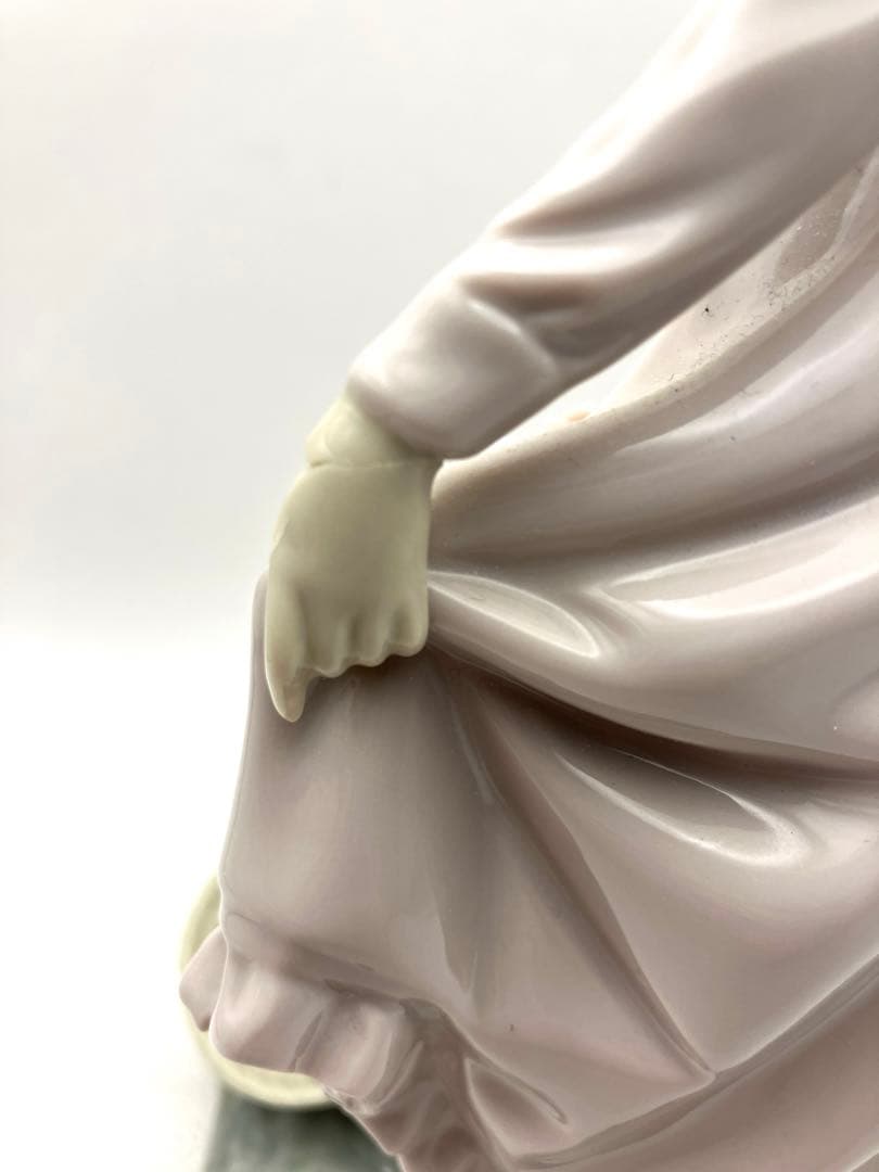 LLADRO リヤドロ 花のバスケットFlowers in the Basket