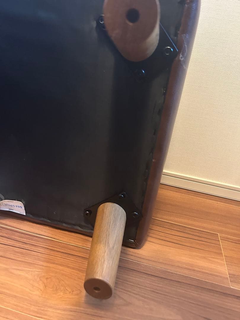 unicoレザーオットマン