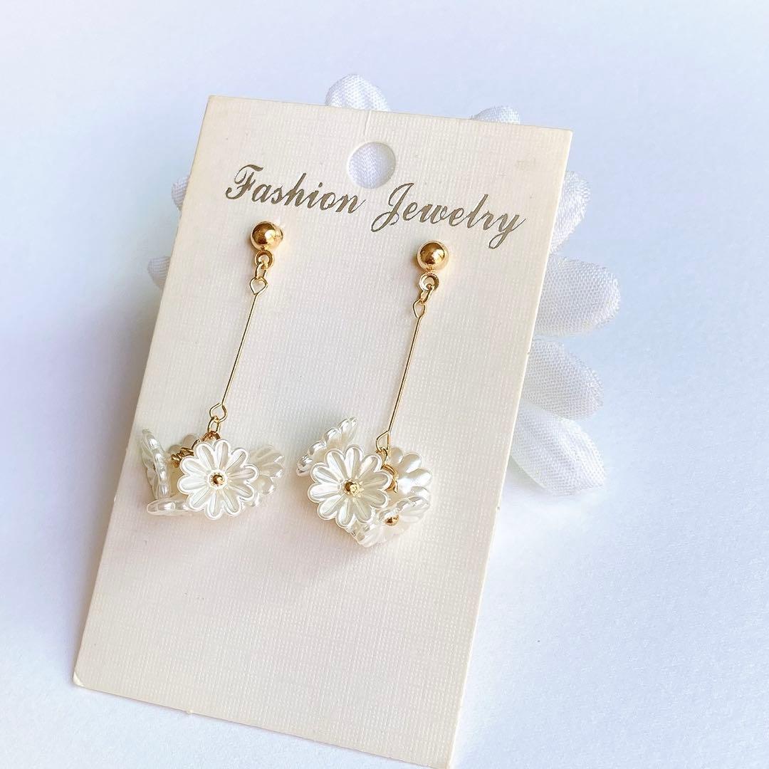 ハンドメイドピアス No.1577 - メルカリ