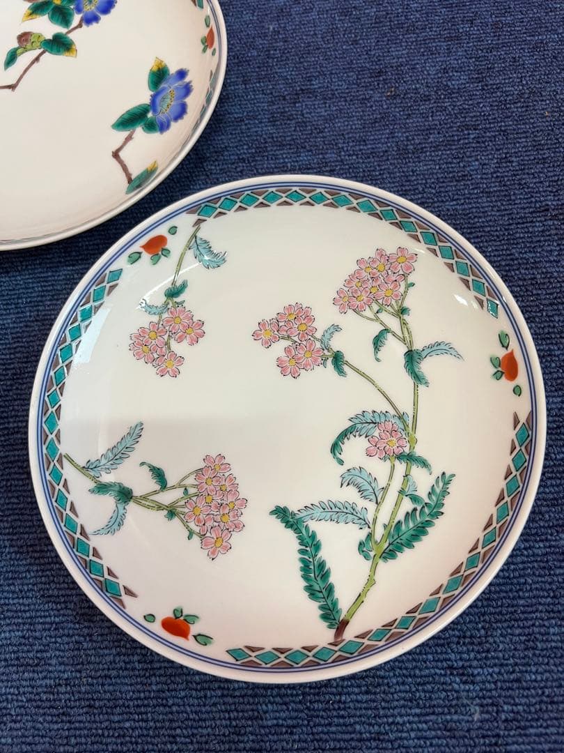 1322 九谷焼　草花文　皿　3客　未使用