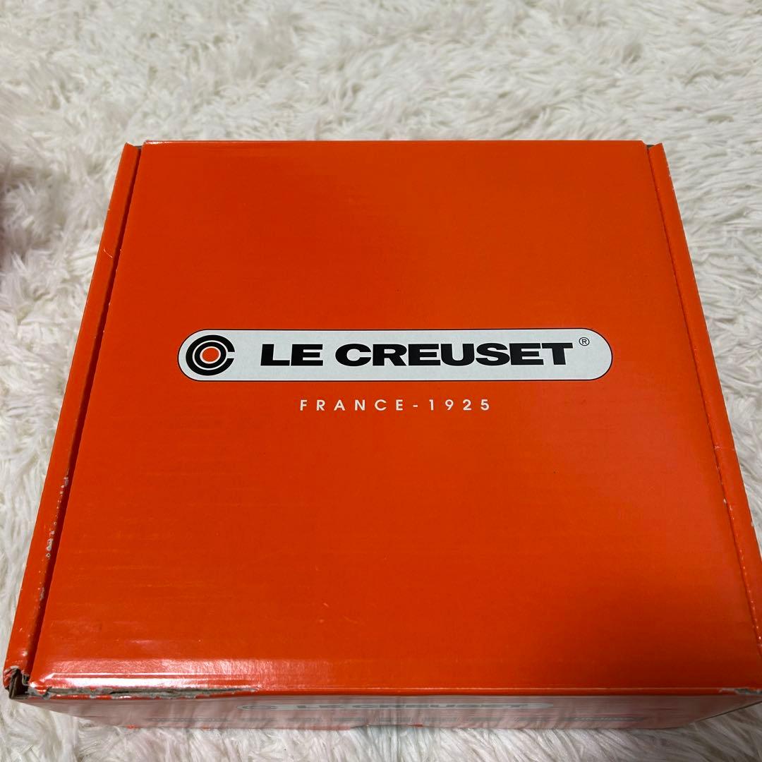 【新品未使用】LE CREUSET ルクルーゼ 両手鍋 22cm オレンジ