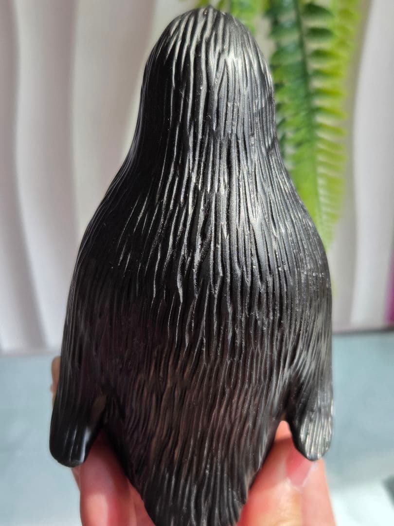 菊花石ペンギン置物