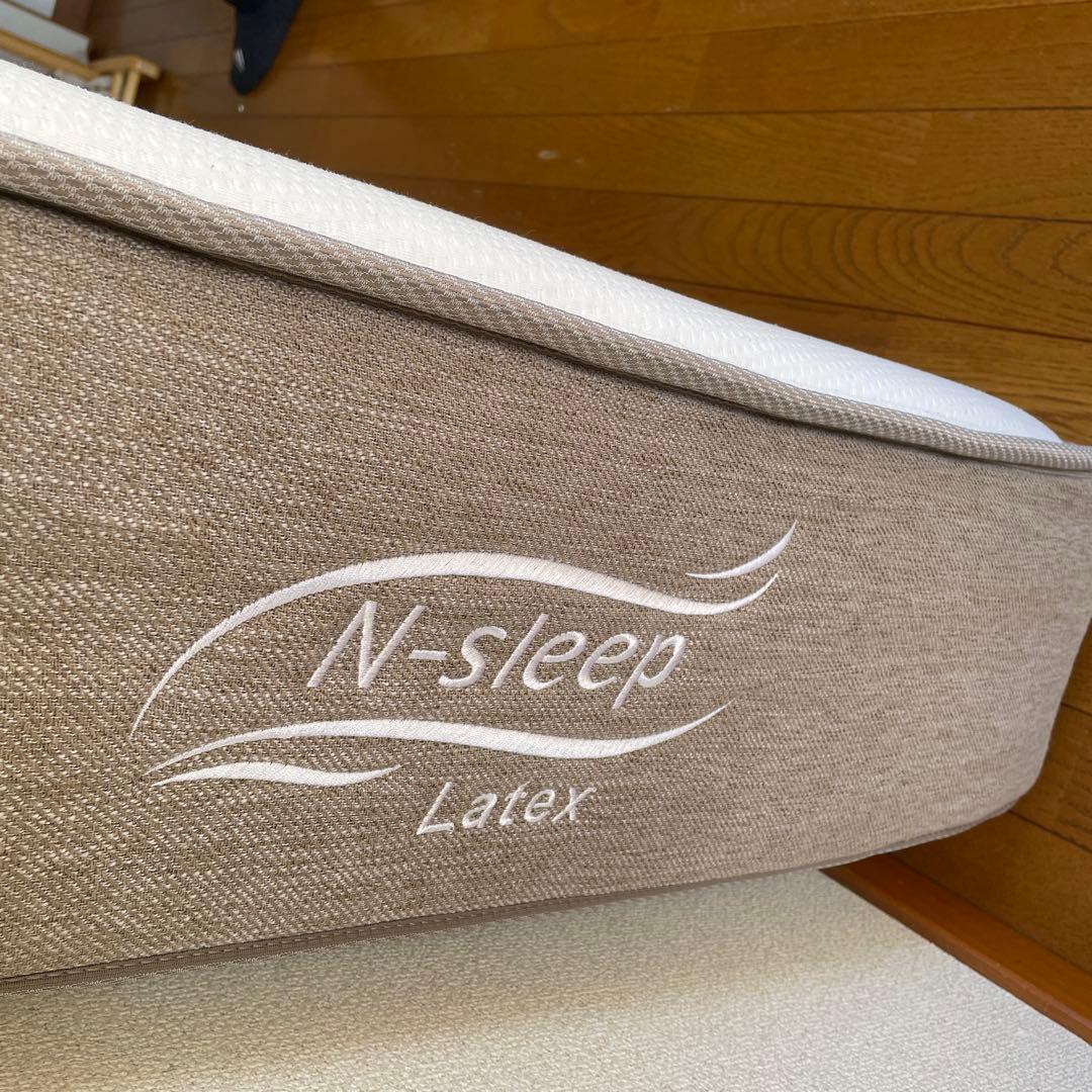 ニトリ　収納付シングルベッド　マットレス付き