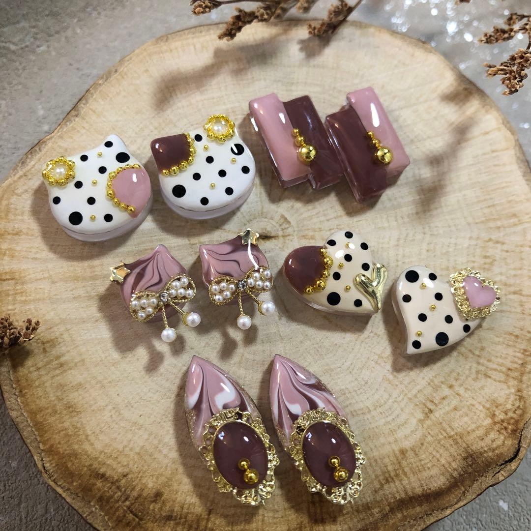 R-660 ✴︎レジンカボション✴︎いちごチョコ❤︎⁎⁺✧