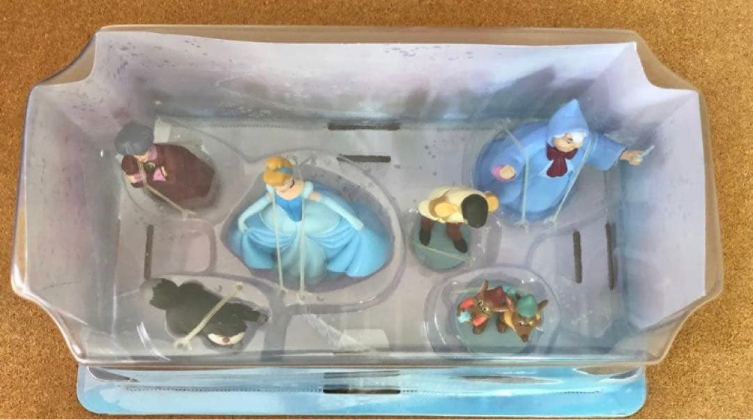 未開封／ディズニープリンセス アラジン フィギュアセット