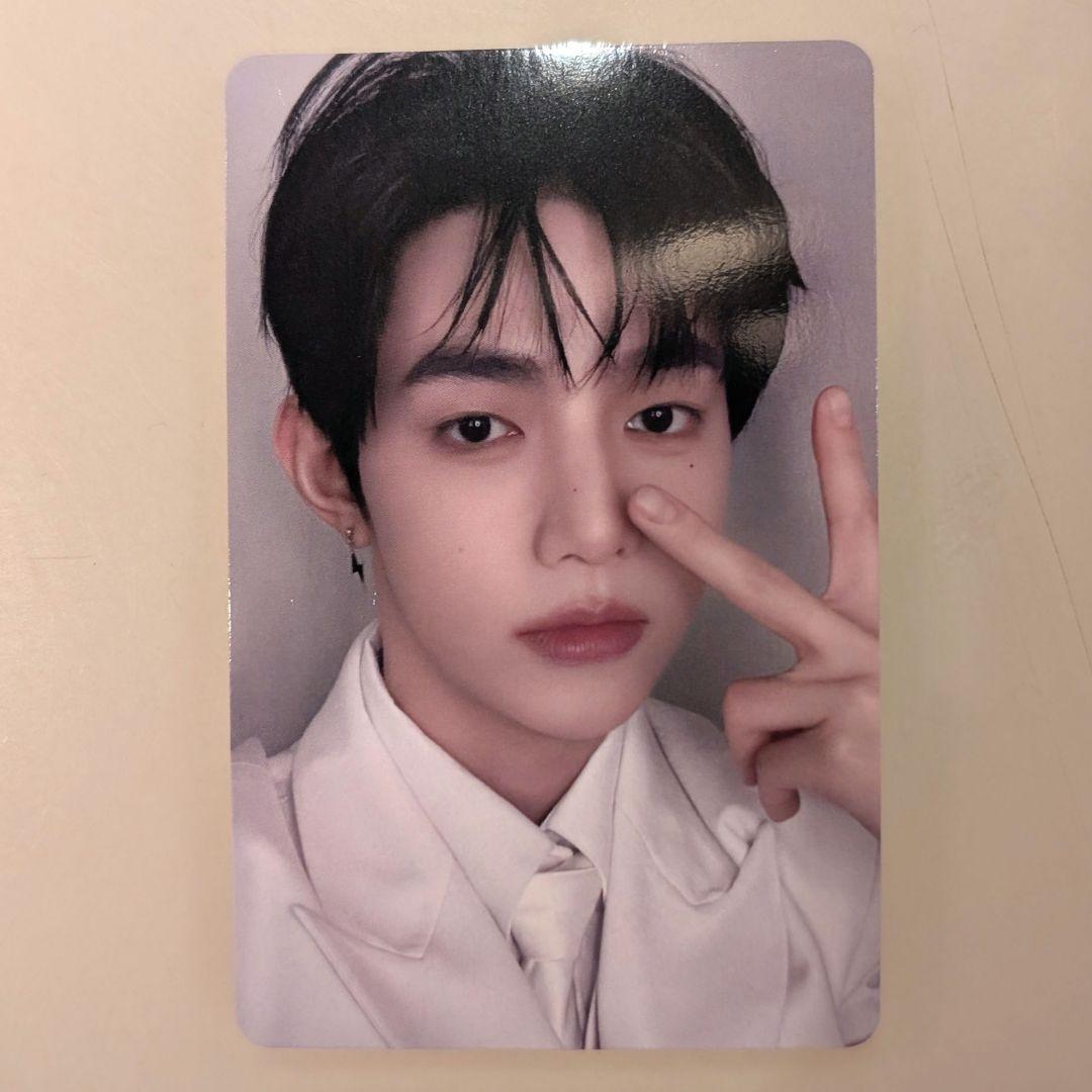 ZB1 RE-FLOW 渋谷タワレコ限定 トレカ ジャンハオ - メルカリ