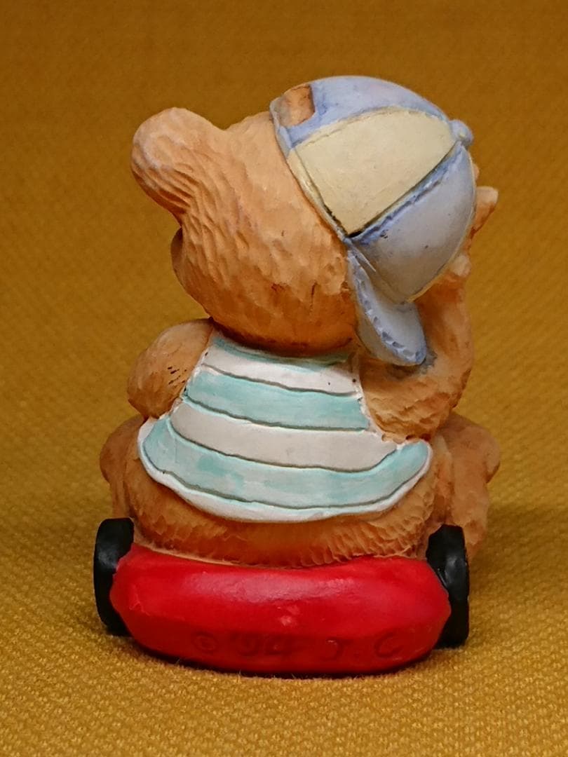 くま　熊　人形　彫像　オブジェ　置物　インテリア　工芸品　美術品　A3278