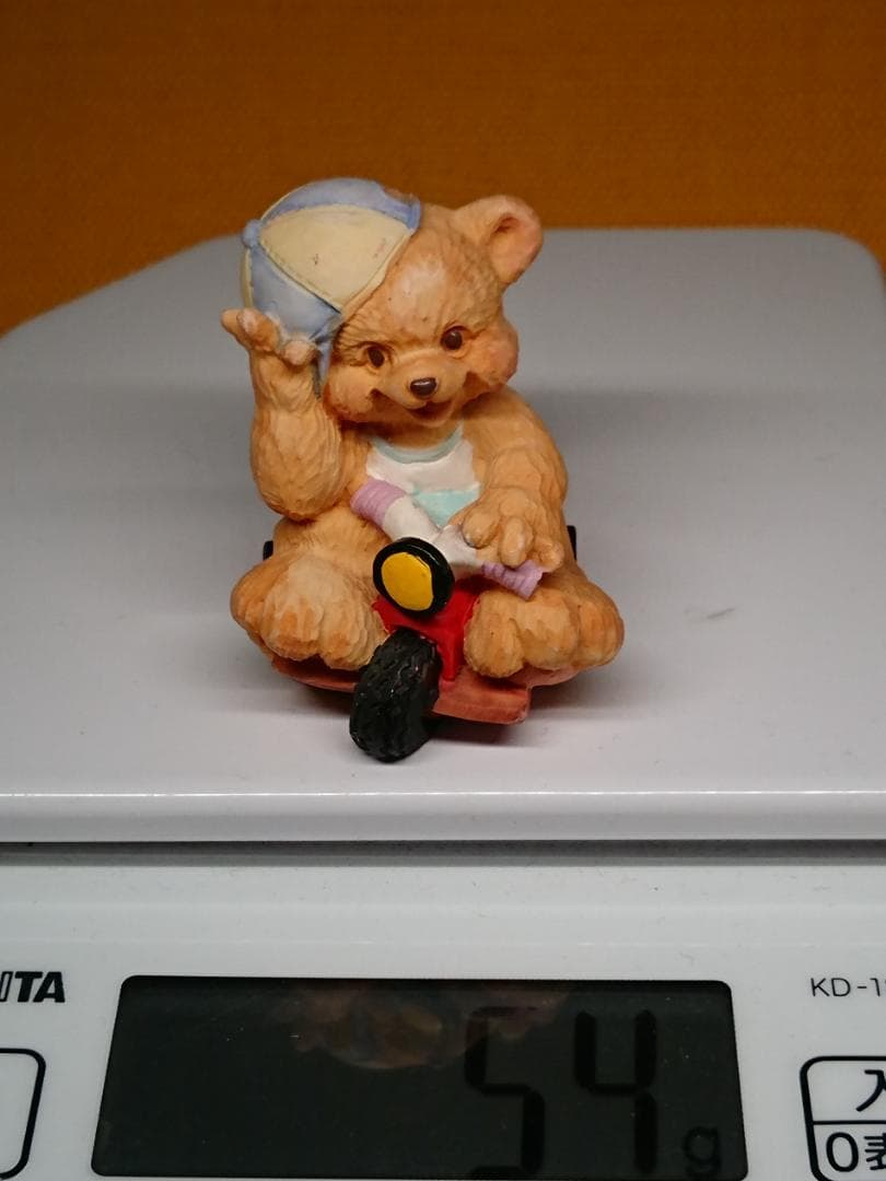 くま　熊　人形　彫像　オブジェ　置物　インテリア　工芸品　美術品　A3278