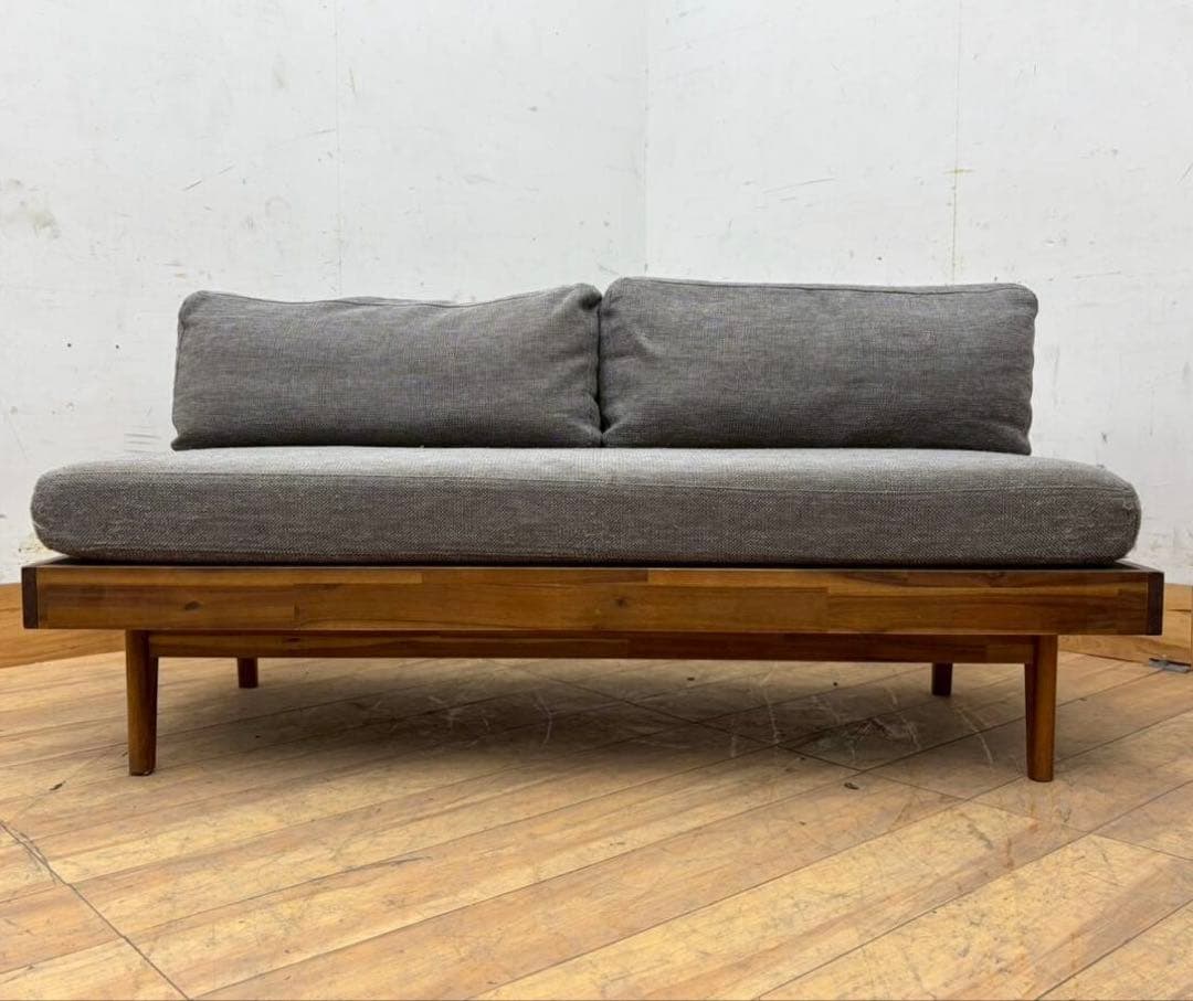 unico ウニコ SWELLA スウェラ ベンチアームレスソファ　グレー