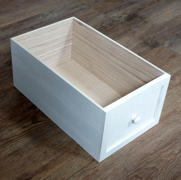 【完成品】桐製 スリムチェスト 幅30cm ホワイト 隙間収納 キャビネット