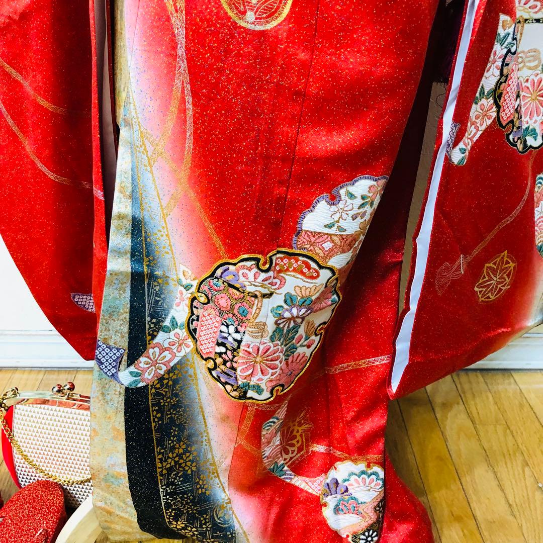 七五三七歳‼️豪華正絹レッド×BLACKラメ煌びやか花々刺繍金彩金箔完全フルセット