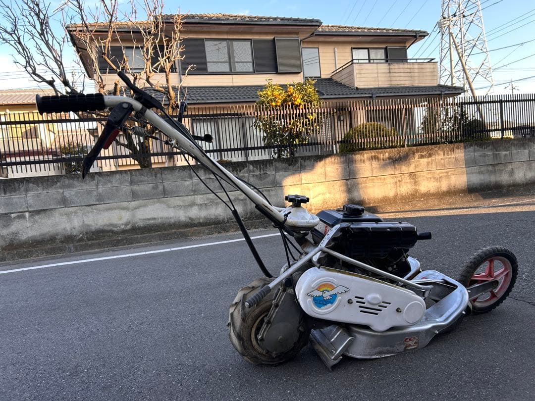 草刈機　オーレック　ウイングモアー　WM606A自走二面あぜ草刈機　完全整備済み