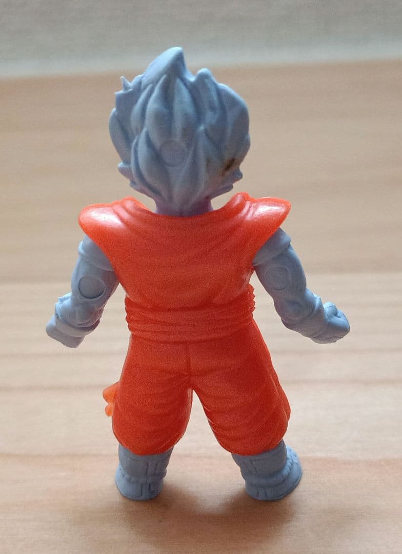 ドラゴンボールZガチャポンクロスアップ スーパーサイヤ人孫悟空