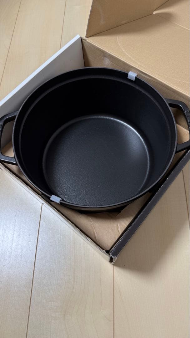Staub ストウブ ピコ・ココットラウンド 28cm ブラック