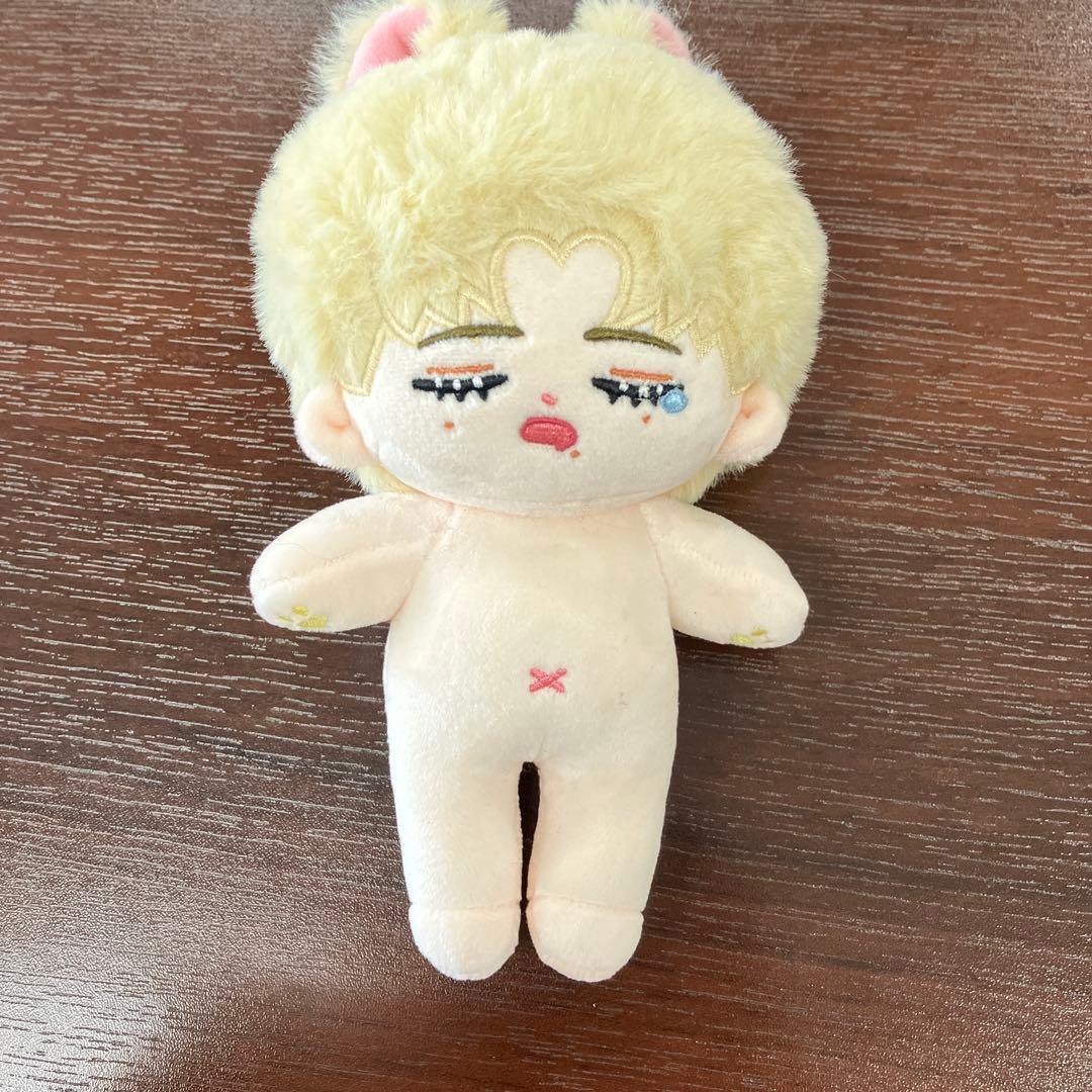 enhypen ニキ ぬいぐるみ ドール - メルカリ