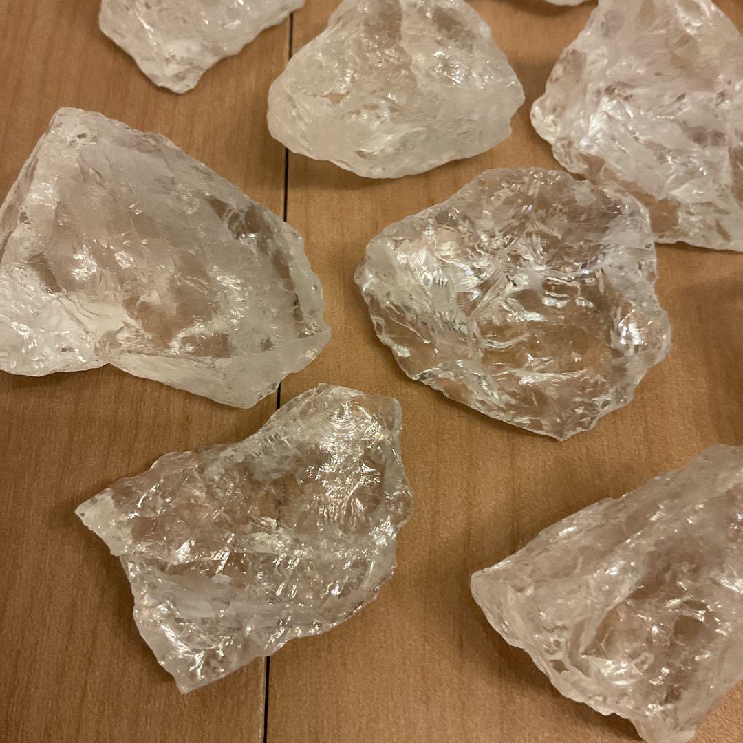 ラスト1点！ マダガスカル産　かち割り水晶　ガラスと真鍮のトレーセット