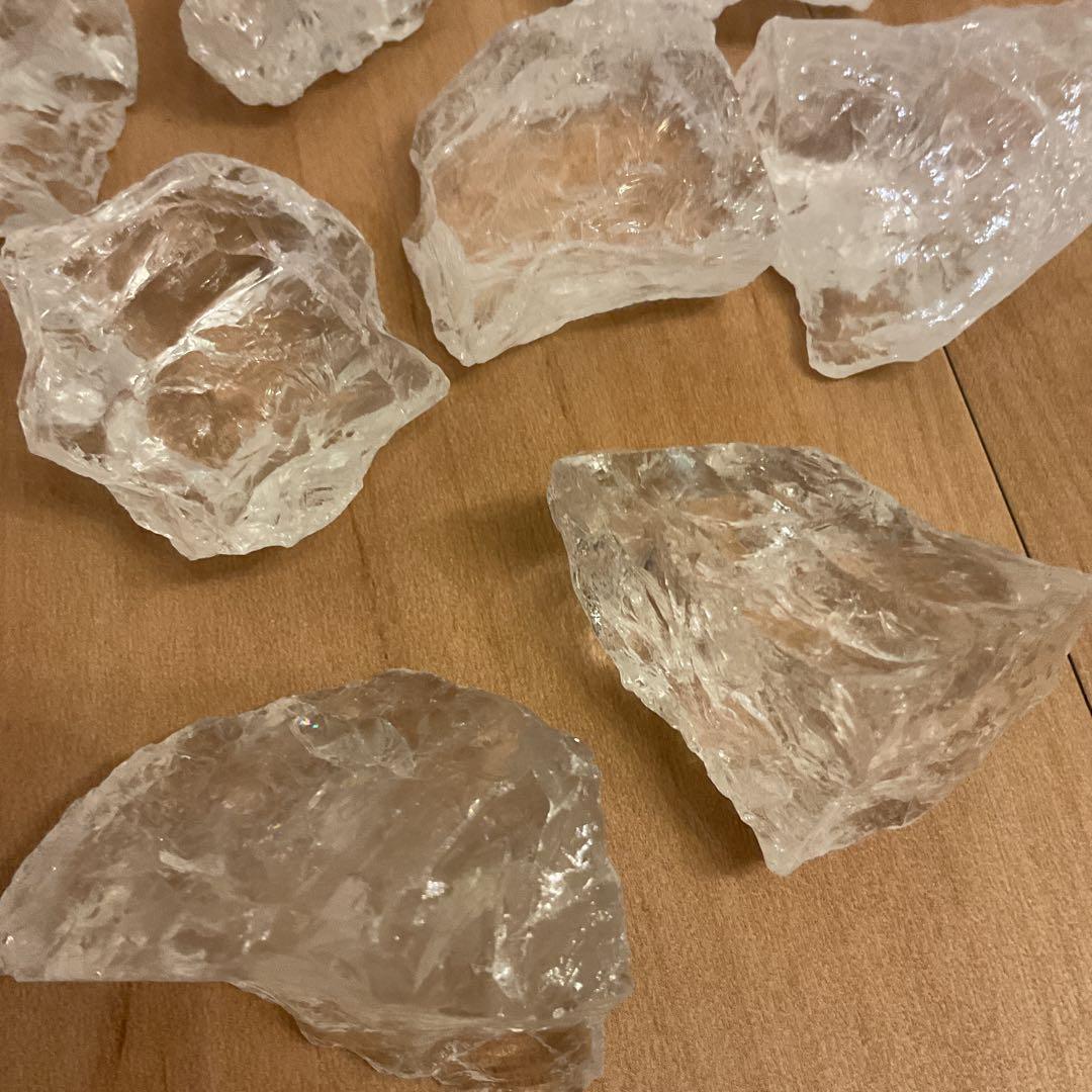 ラスト1点！ マダガスカル産　かち割り水晶　ガラスと真鍮のトレーセット