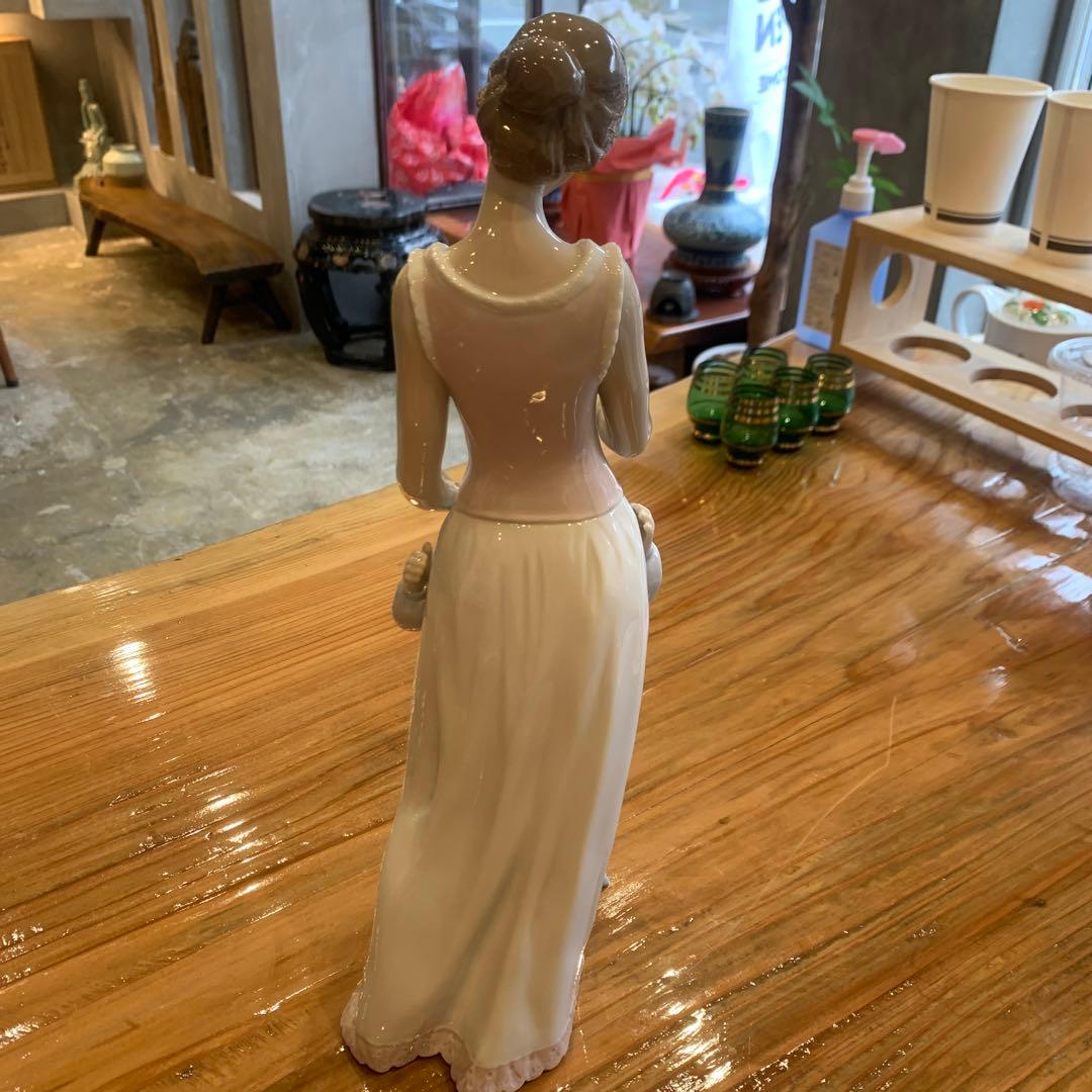 【南】リヤドロ　大好きなママ　置物　人形