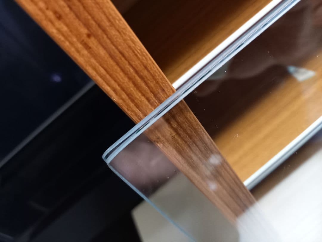 1970's ミッドセンチュリーモダン　ウッドショーケース　木製　ウォールラック