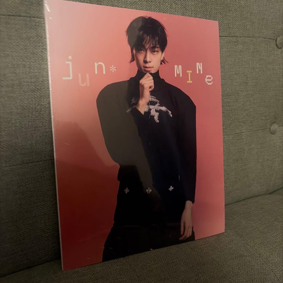 whibキムジュンミン フォトブックC マイニ - メルカリ