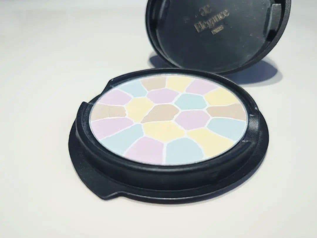 エレガンス ラ プードル オートニュアンス Ⅳ フェイスパウダー レフィル