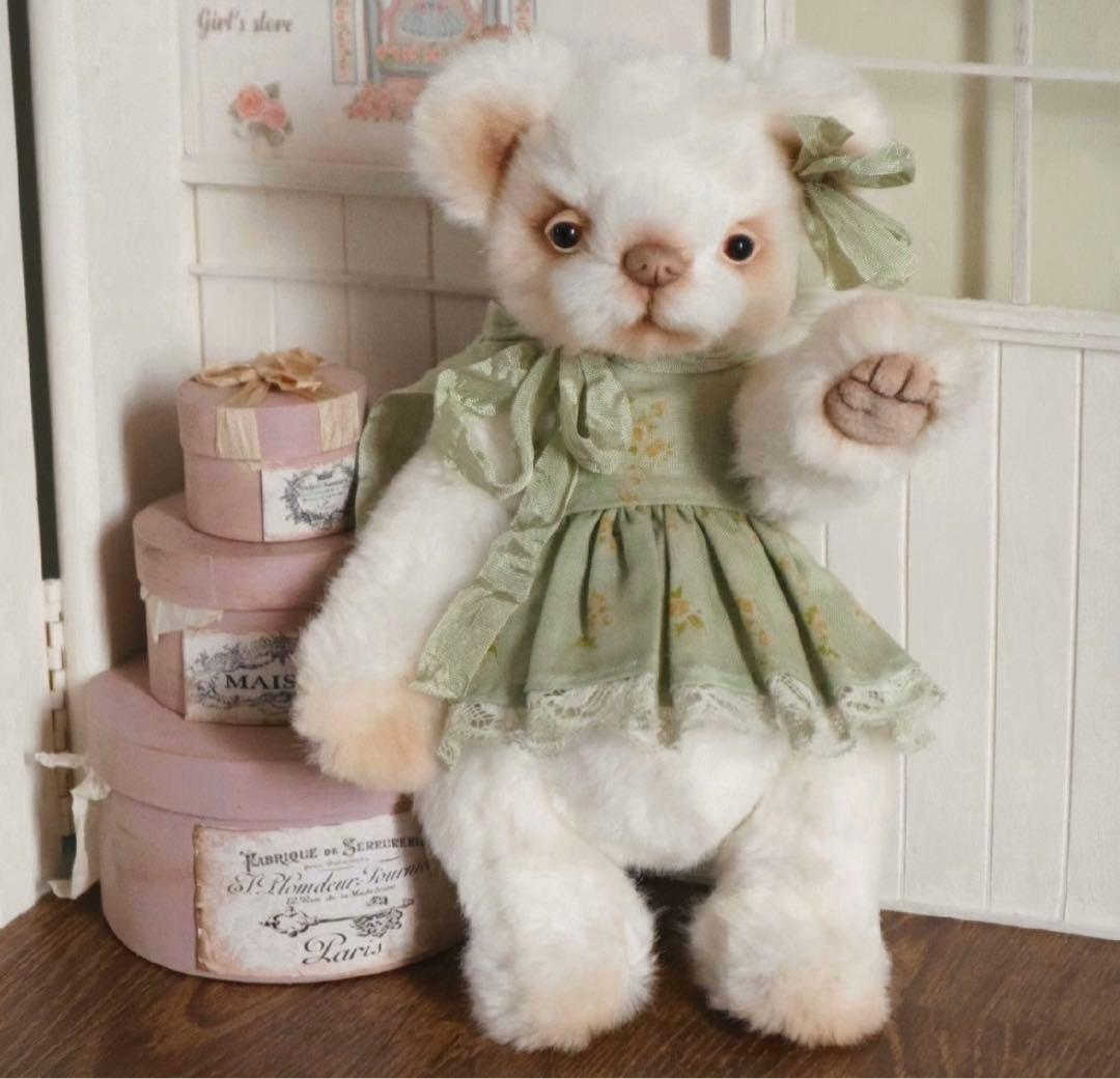 愛おしい白熊さん ぬいぐるみ アーティストベア 海外作家様 くま テディベア