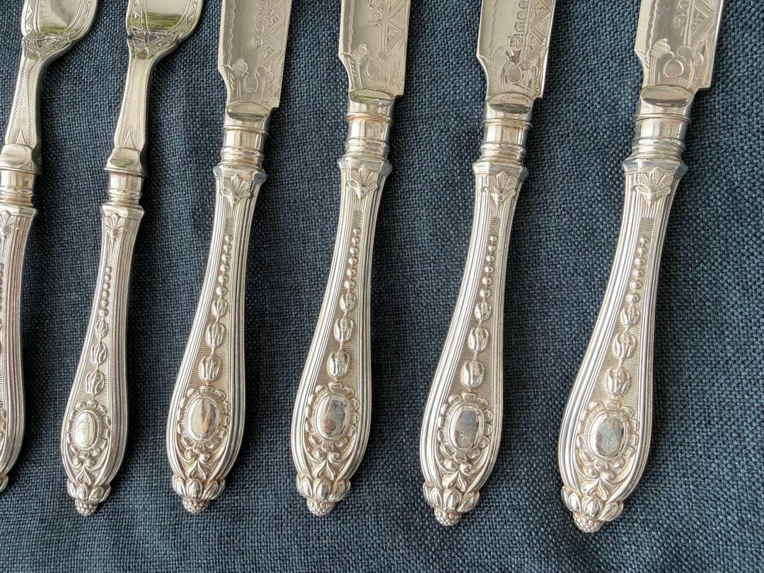 アンティーク　シルバープレート デザートナイフ＆フォーク 4組（8本）