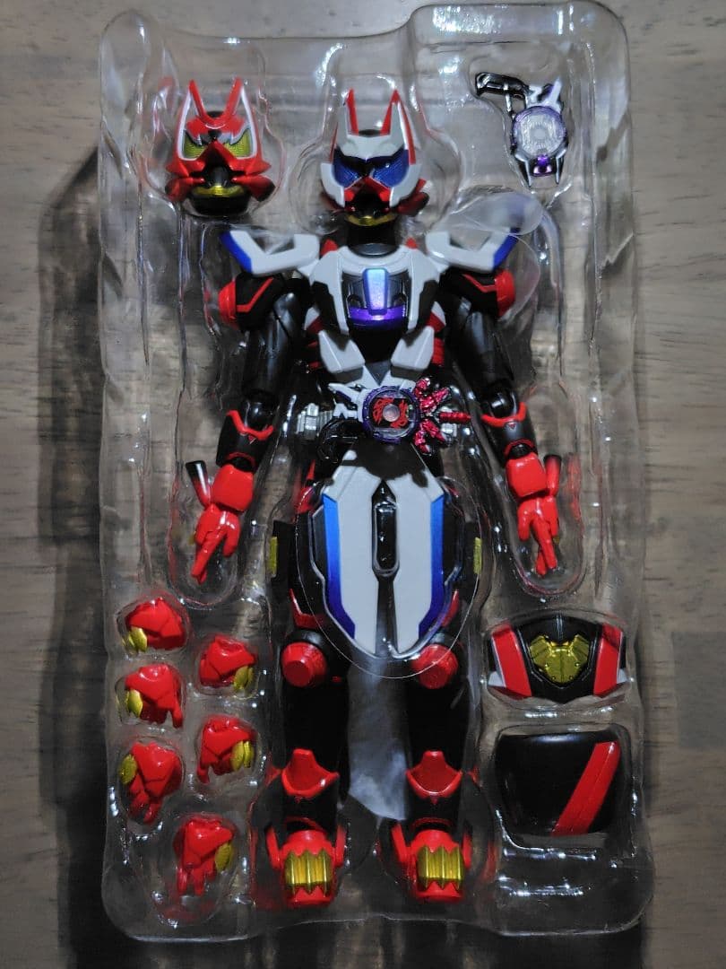 S.H.Figuarts ギーツ レーザーブースト & ブーストフォームマークⅡ