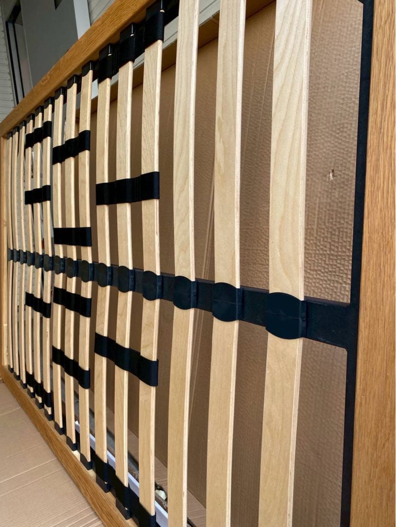 直接引き取りのみ　無印良品 セミダブル ベッドフレーム（オーク材・脚付き）