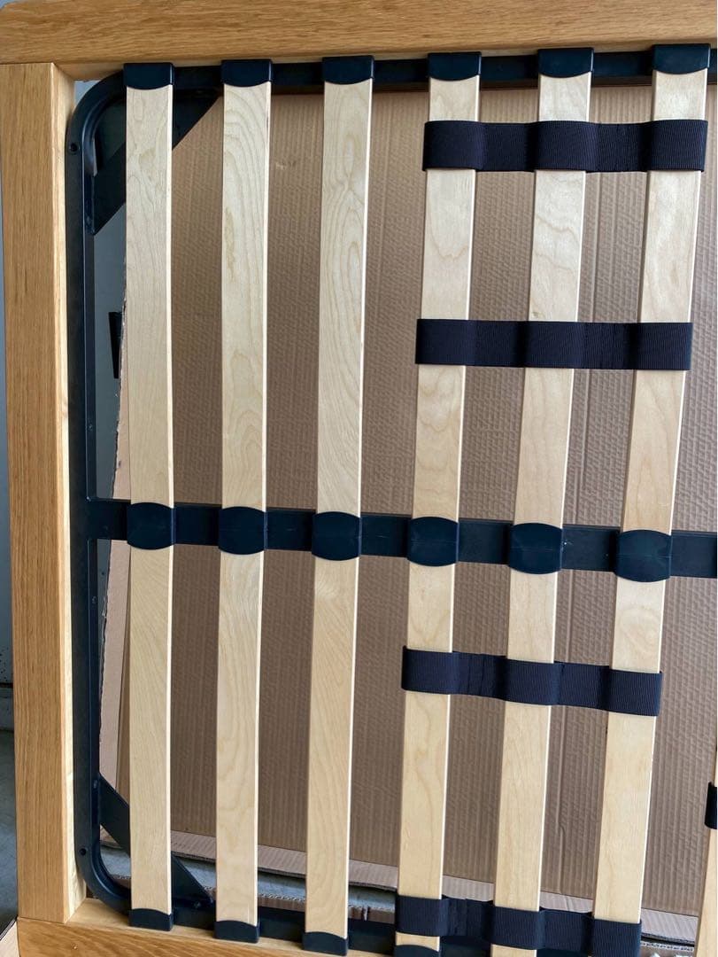 直接引き取りのみ　無印良品 セミダブル ベッドフレーム（オーク材・脚付き）