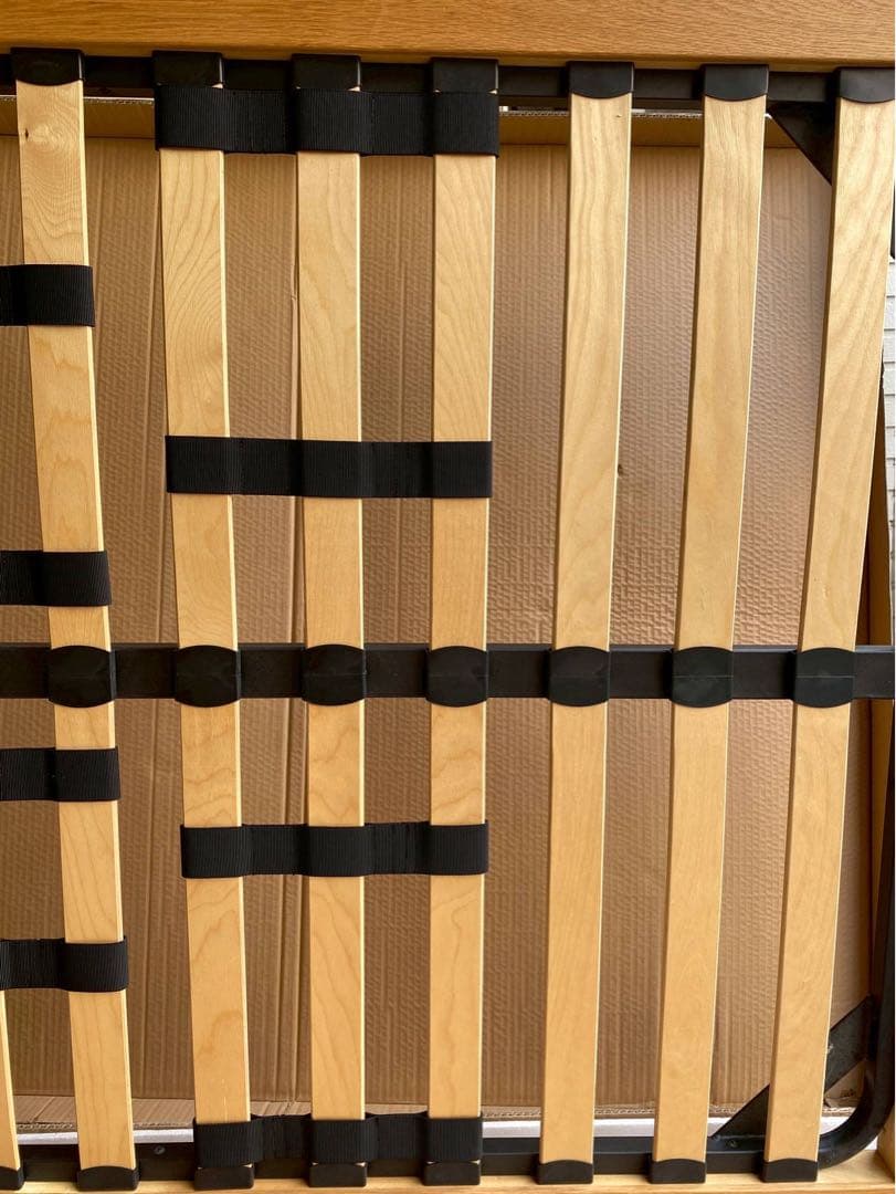 直接引き取りのみ　無印良品 セミダブル ベッドフレーム（オーク材・脚付き）