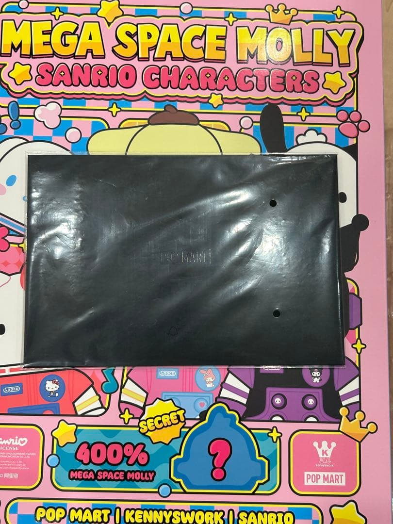 POPMART MEGA SPACE MOLLY 400%サンリオ ハローキティ