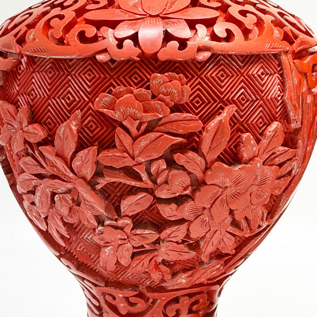 中国美術 堆朱 花瓶 紅雕漆花瓶花器 台座付 2個セット - 工芸品