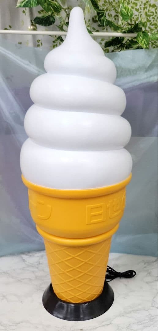 日世 ソフトクリーム スタンド インテリア ライト 店舗装飾品 非売品