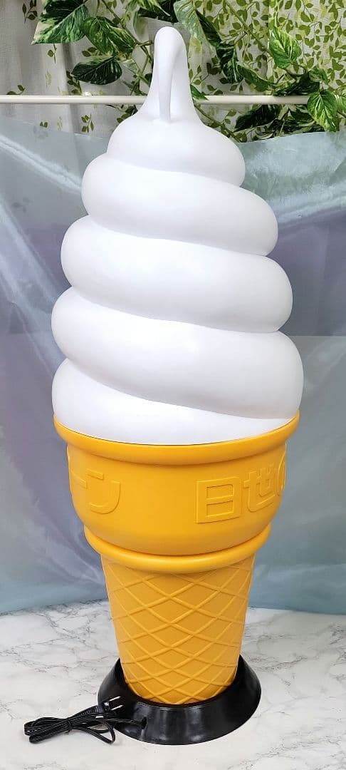 日世 ソフトクリーム スタンド インテリア ライト 店舗装飾品 非売品