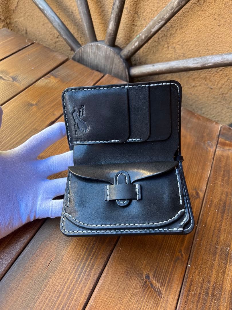 《総手縫い》(受注製作)『使い方のある』サドルザーミドルウォレット(ブラック)