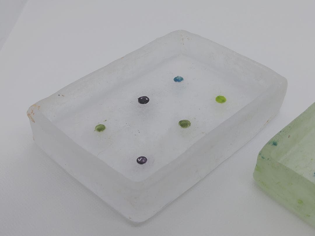 ガラス作家：能登朝奈　パート・ド・ヴェール　四角皿　2個セット