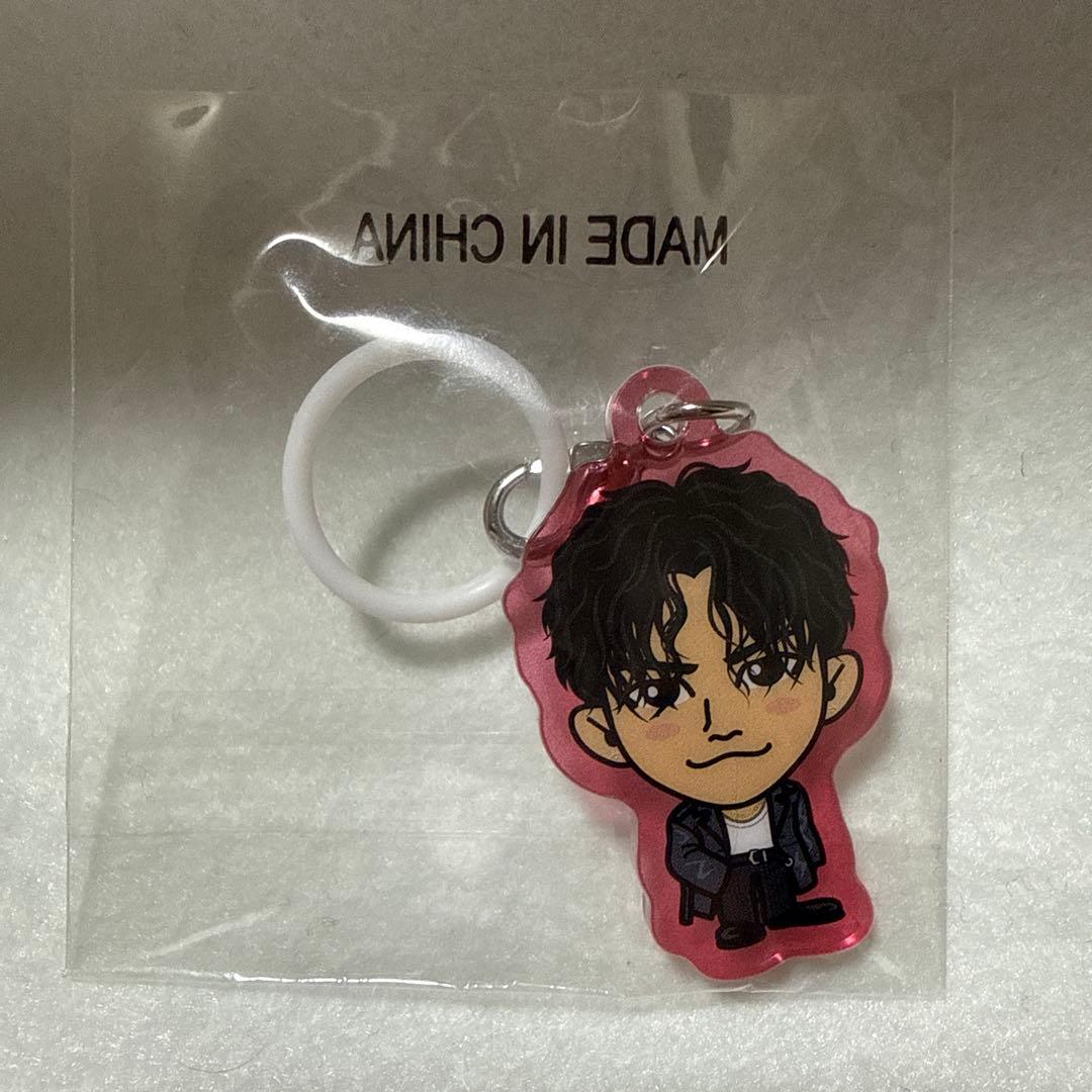 ØMI INFINITY MOON カプセル めじるしチャーム 登坂広臣 キャラ - メルカリ