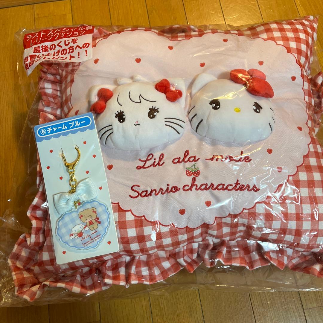 Lil ala mode×サンリオ当りくじラストワンクッション - メルカリ