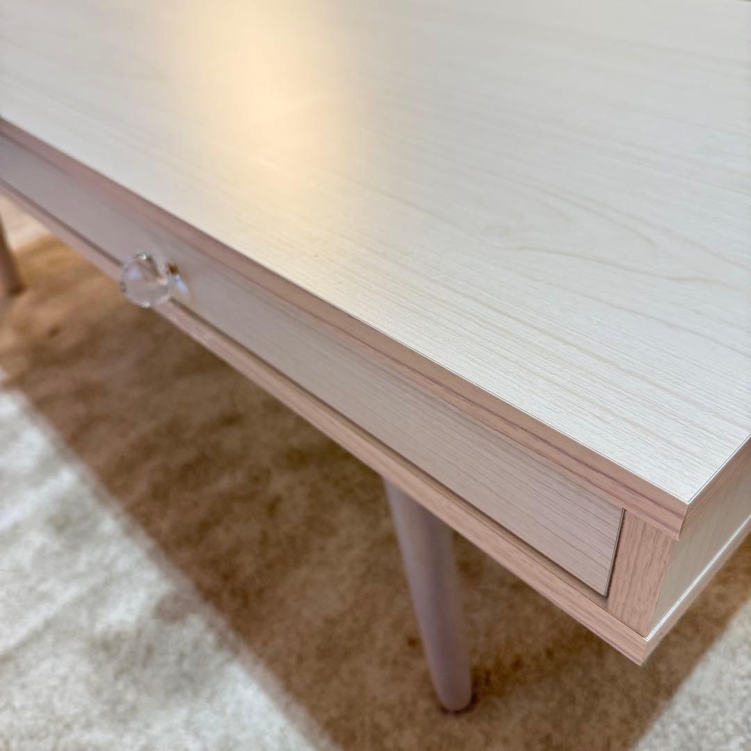 ホワイトウッド北欧風引き出し付きテーブル　ビジュー取っ手付き