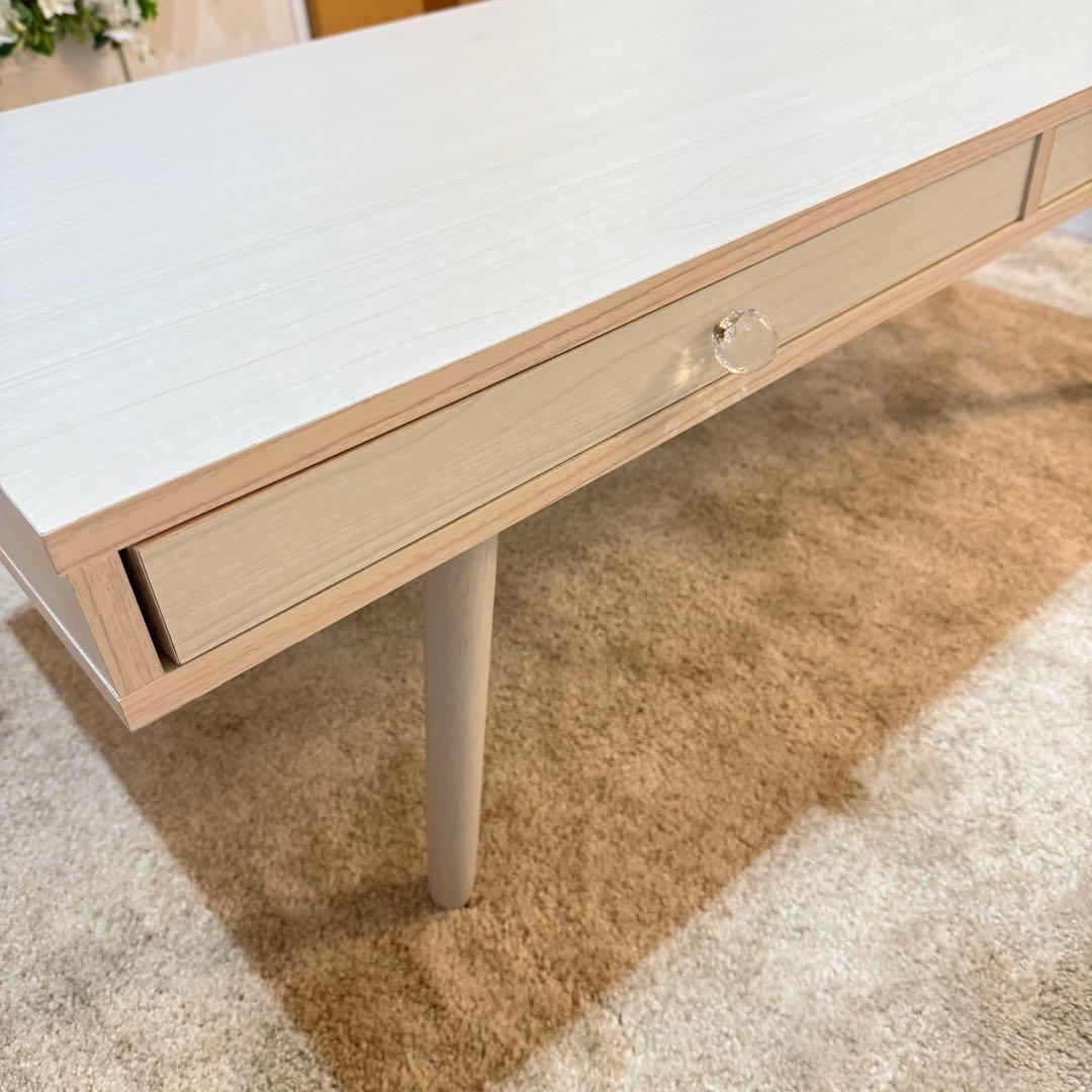 ホワイトウッド北欧風引き出し付きテーブル　ビジュー取っ手付き