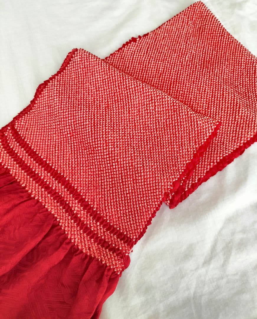 クリーニング済み　七五三　7歳　ハーフ成人式　着物　四つ身　ピンク　古典柄　糸車