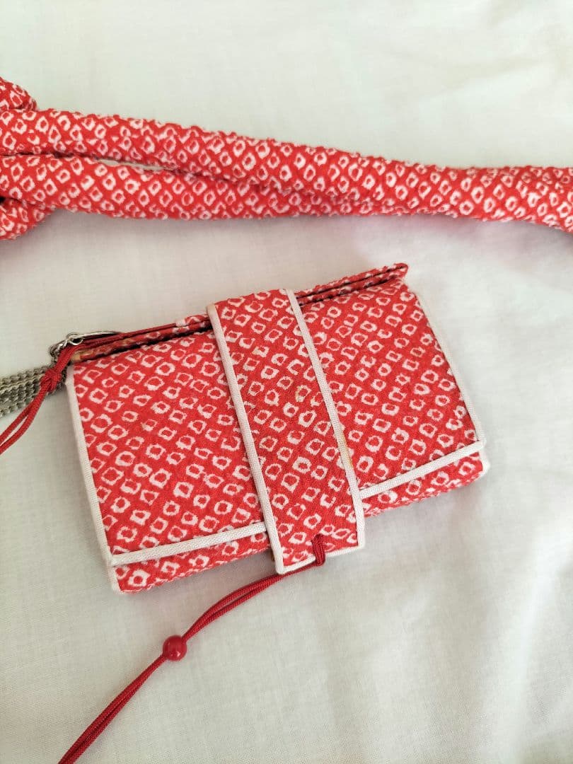 クリーニング済み　七五三　7歳　ハーフ成人式　着物　四つ身　ピンク　古典柄　糸車