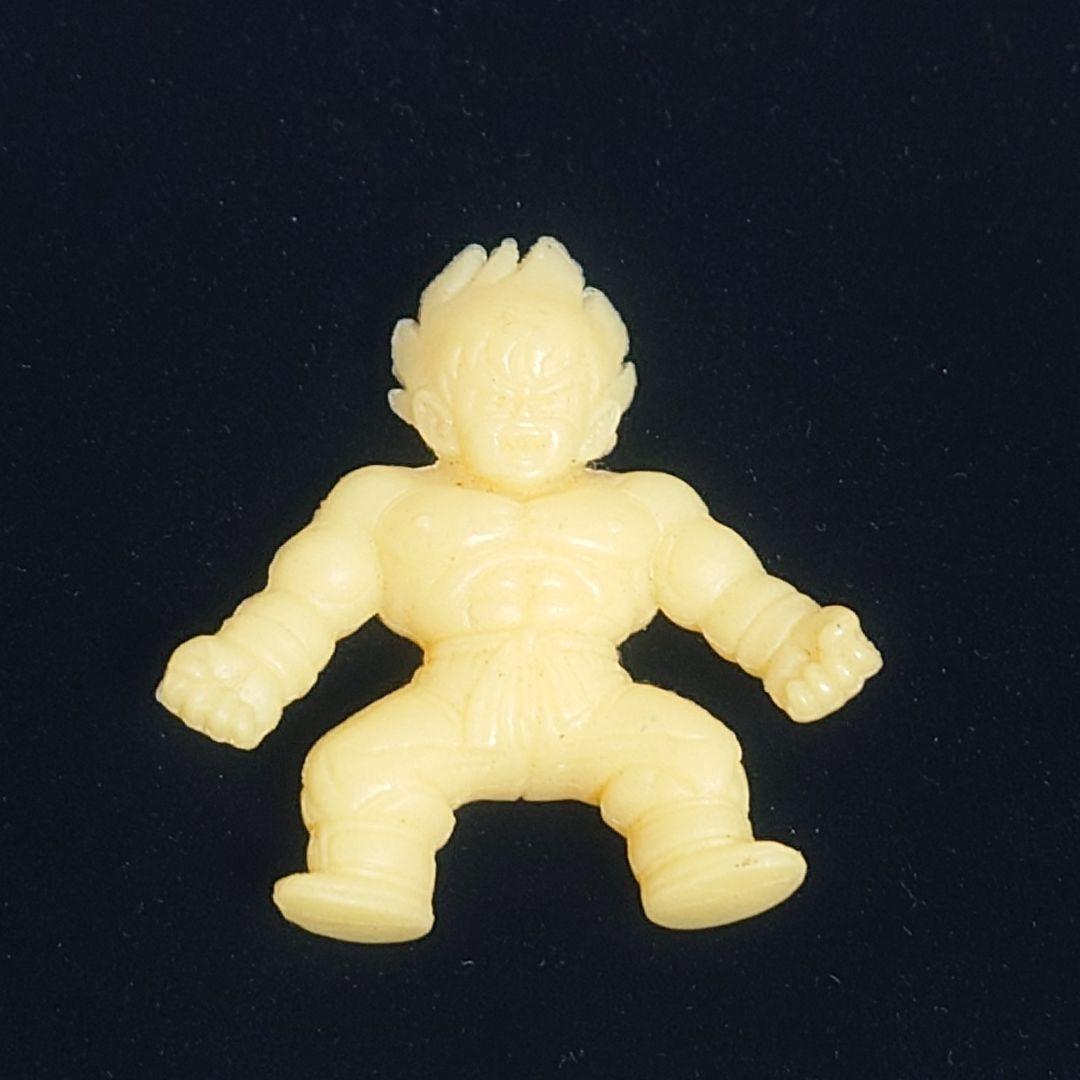 ドラゴンボールZ 消しゴム 孫悟空　レア　蓄光