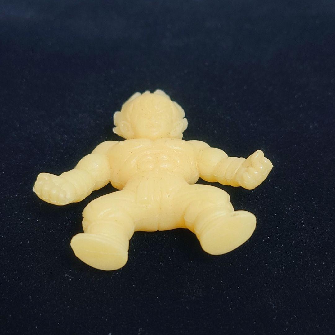 ドラゴンボールZ 消しゴム 孫悟空　レア　蓄光