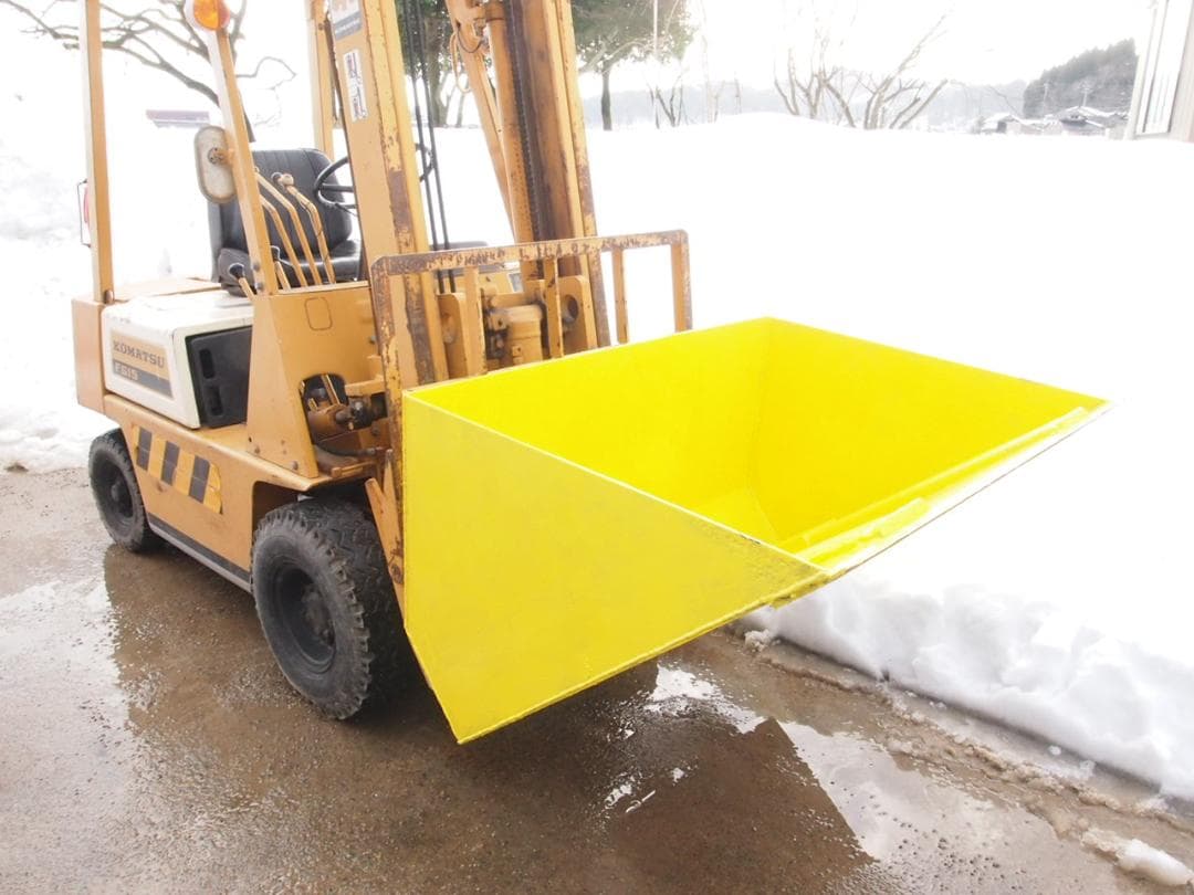 除雪に最高！コマツフォークリフトヒンジ、バケット付き、富山、石川金沢引き取り限定