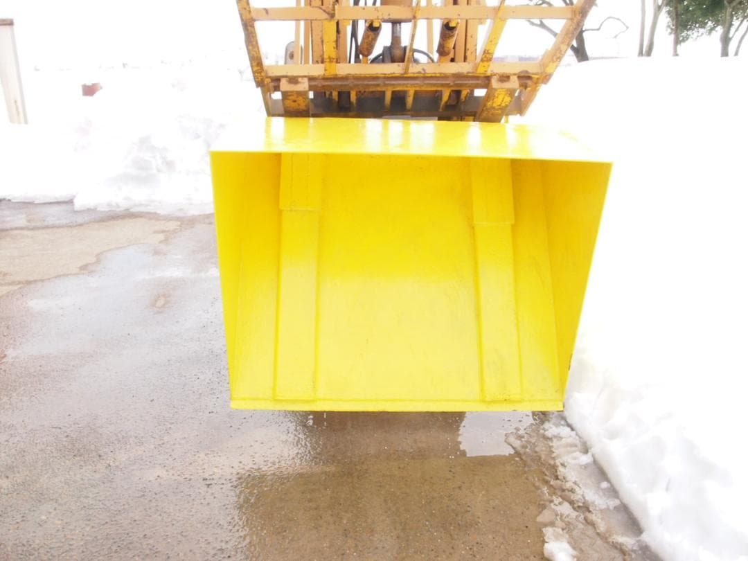 除雪に最高！コマツフォークリフトヒンジ、バケット付き、富山、石川金沢引き取り限定