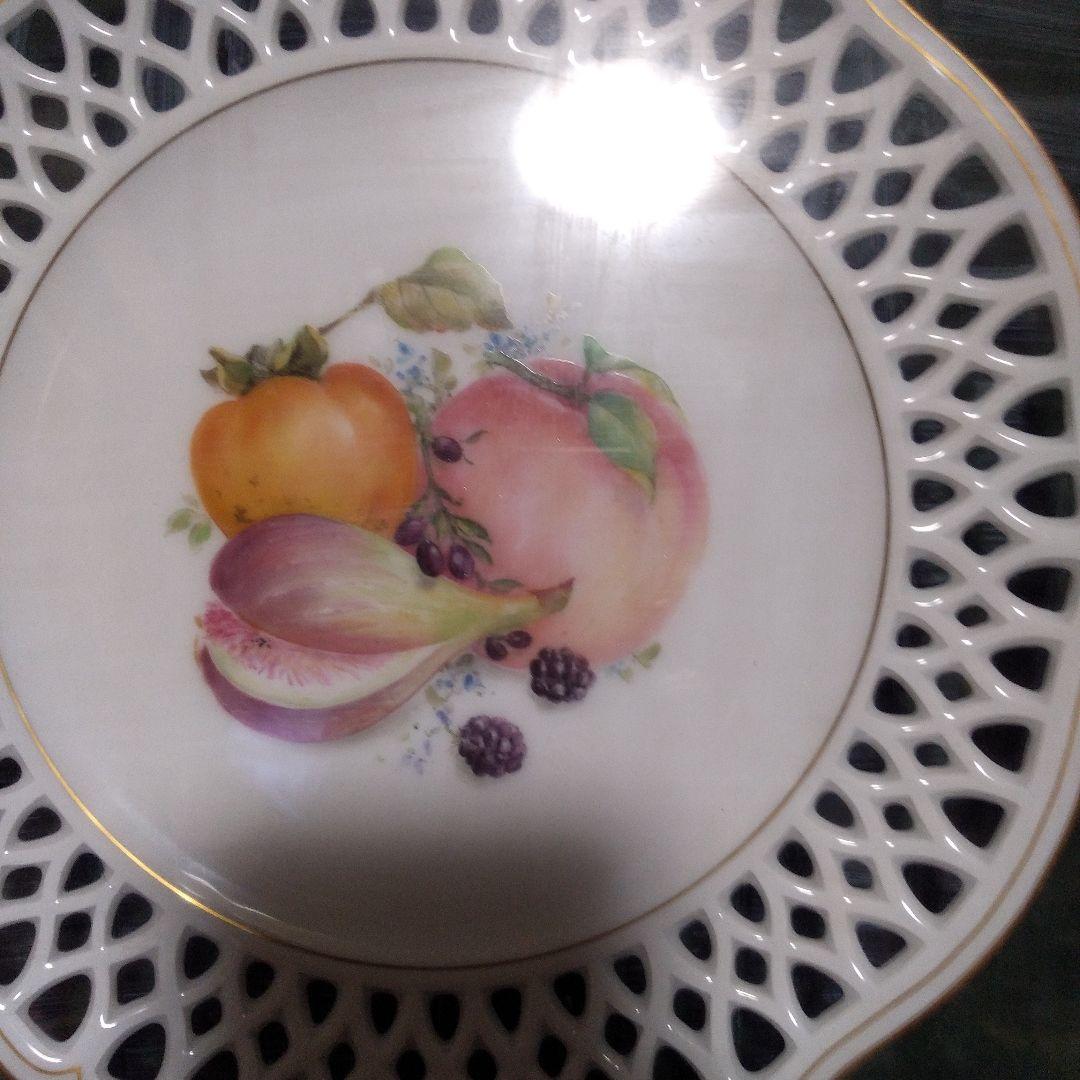 大倉陶園　飾り皿　豊穣の果物